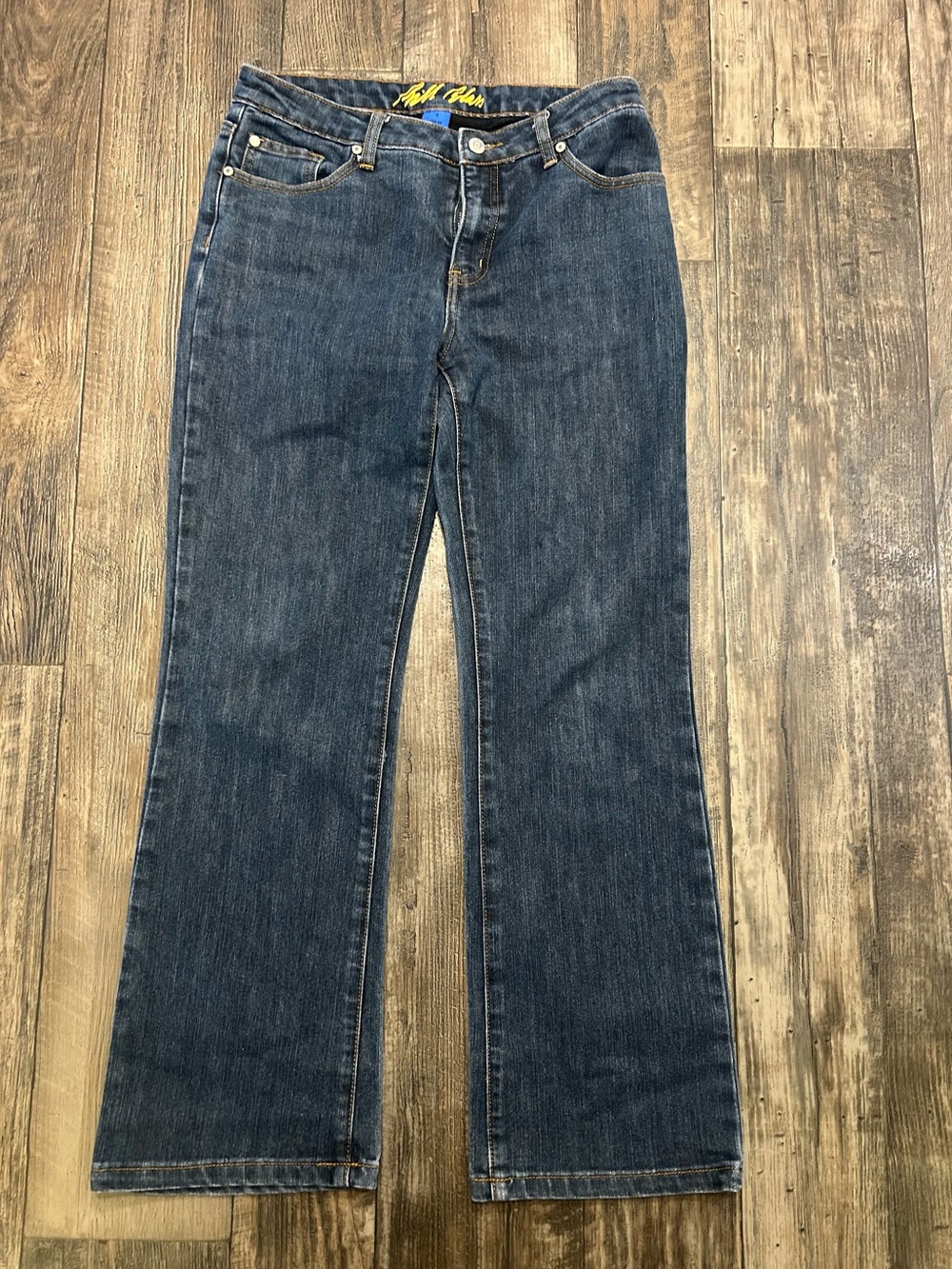 Bill Blass Women's Stretch
Bootcut Jeans Medium Wash Blue Denim Button
Logo